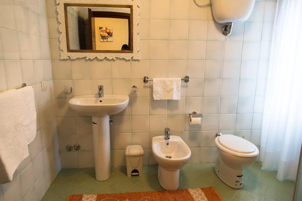 ホテル Le Stanze Del Re ラメーツィア・テルメ 部屋 写真